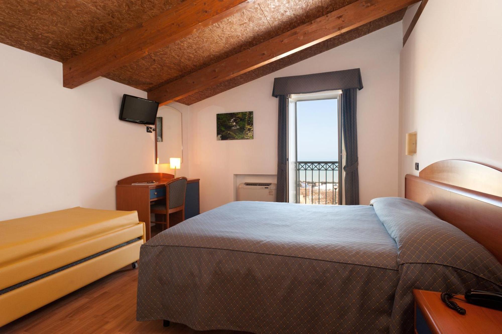 Casa Ferretti Di Ferretti Village Silvi Marina Cameră foto